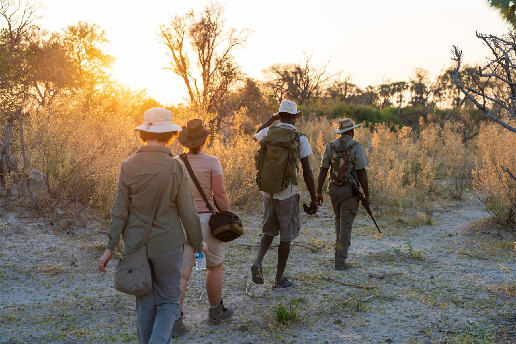 4days-botwana-selinda-walking-trail-safari